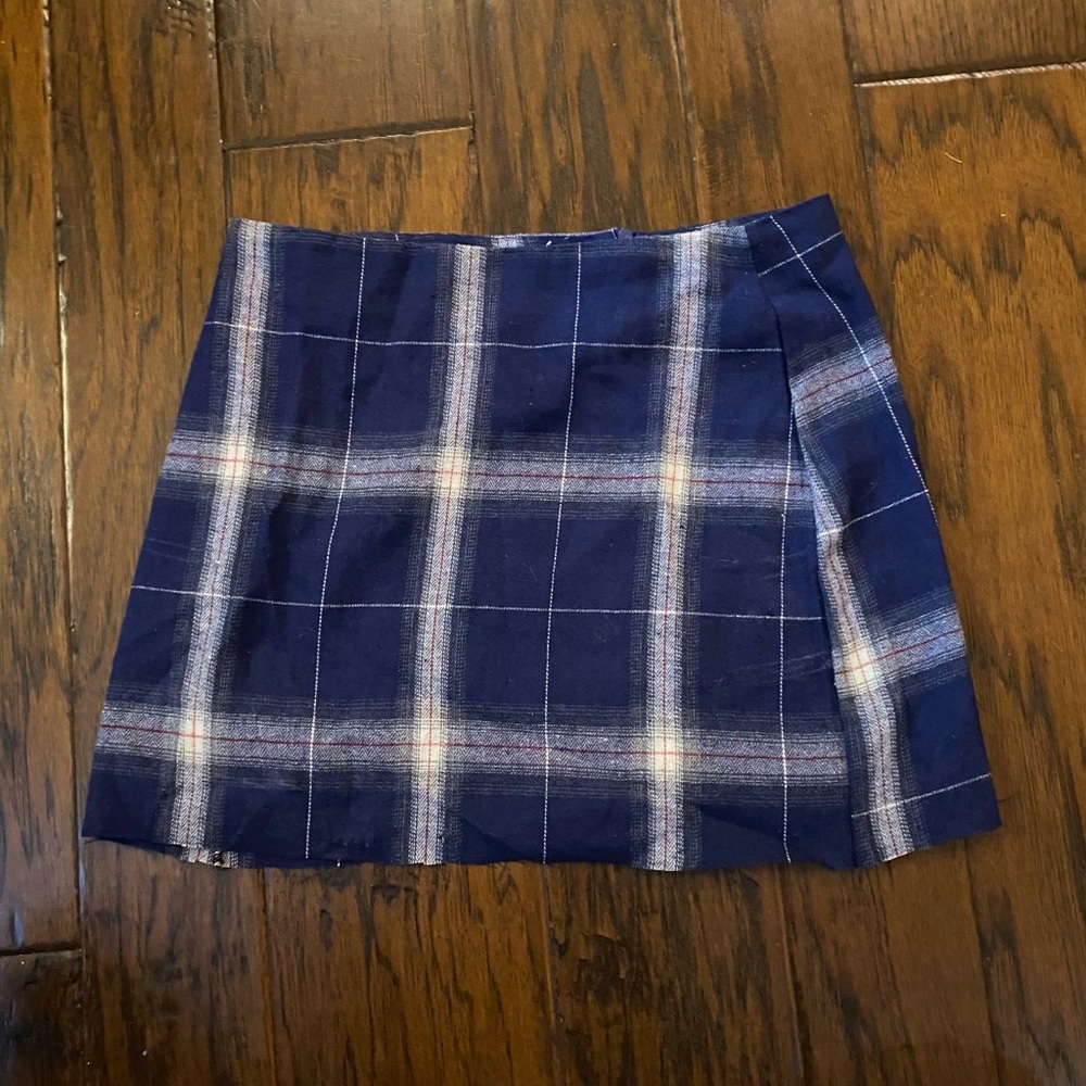 plaid skirt